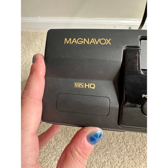 Magnavox 4-Head VR400BMG21 | VCR Player - VHS Tapes - Picture 7 of 11
